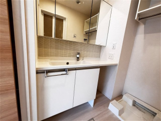 【独立洗面所】