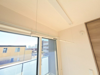 【バルコニー】