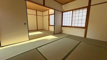 丹波篠山市住吉台の中古一戸建ての画像