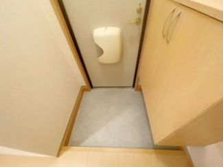 新居浜市上原３丁目のアパートの画像