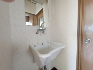 【洗面所】