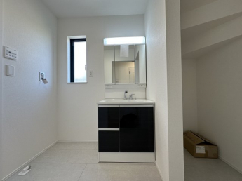 【独立洗面台】