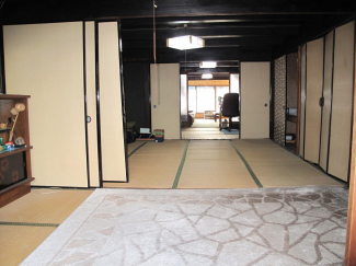 1階座敷　東側より