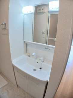 広い洗面スペース