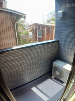 【バルコニー】