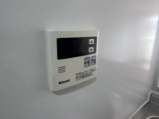 給湯器リモコンです