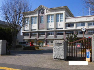 愛媛県立松山東高校まで1022m