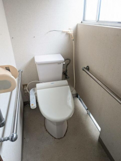 新居浜市多喜浜４丁目の一戸建ての画像