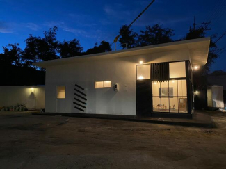 苦労の作品でございます。