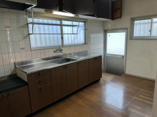 伊予郡松前町筒井中古住宅の画像