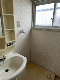 伊予郡松前町筒井中古住宅の画像