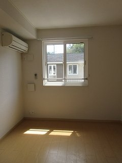 ゆったり過ごせるリビングです