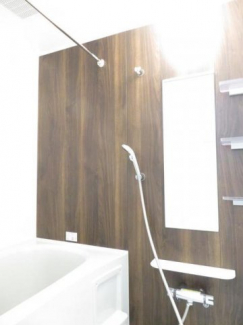 日々の疲れを癒すお風呂付です