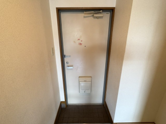 ゆったりとした玄関です