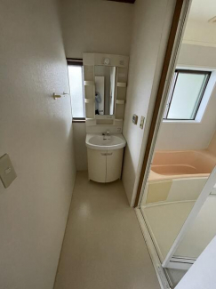 伊予市米湊のアパートの画像