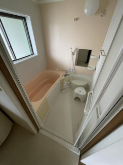 伊予市米湊のアパートの画像