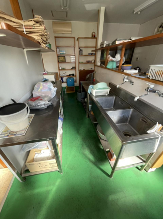 伊予市下吾川の店付住宅の画像