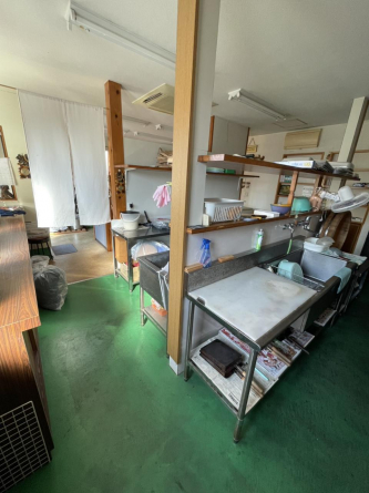 伊予市下吾川の店付住宅の画像