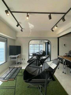 白を基調とした雰囲気のお部屋です