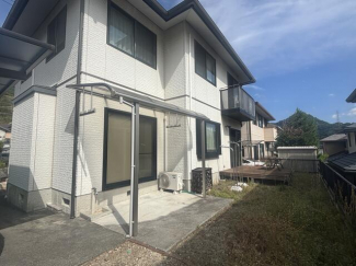 【リフォーム中】１Ｆ和室から出入りできる物干しスペースがある