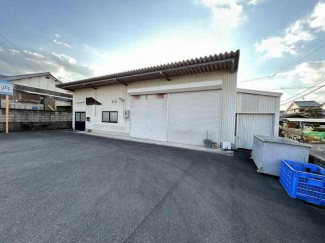 新居浜市萩生の倉庫の画像