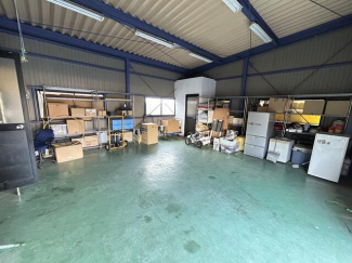 新居浜市萩生の倉庫の画像