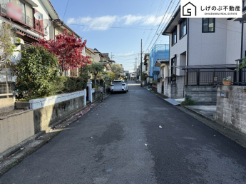 前面道路です。