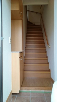 毎日通る玄関はこちらです