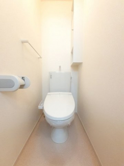 清潔感のあるトイレです