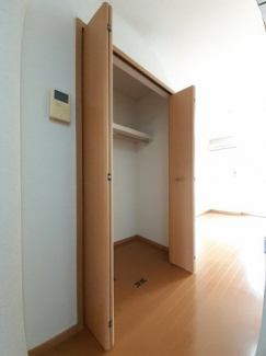 こまごまとしたものを収納できそうですね