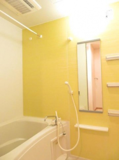 日々の疲れを癒すお風呂付です