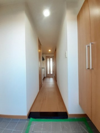 シンプルで使いやすい玄関です