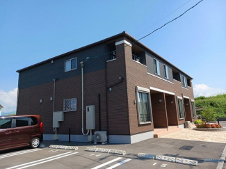 落ち着いた雰囲気の外観です