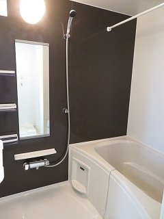 ゆったり過ごせるお風呂です