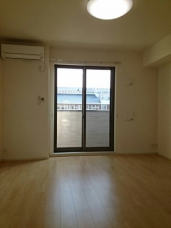 明るい室内です