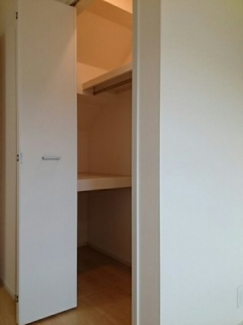 たっぷりとした収納スペースです