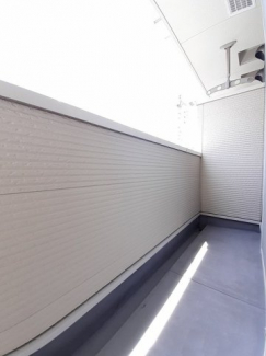 陽当たり良好なバルコニーです