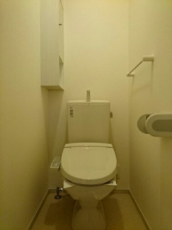 落ち着いたトイレです