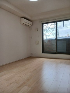 中はこのようになっています