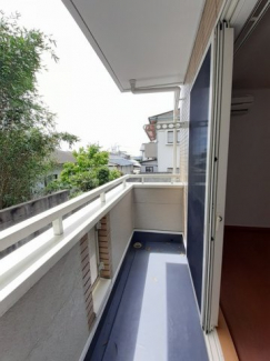 バルコニーがあります