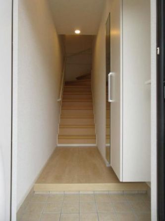 シンプルで使いやすい玄関です