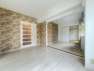 【居間・リビング】