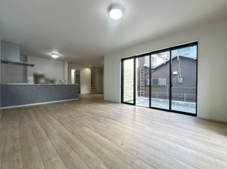 【居間・リビング】