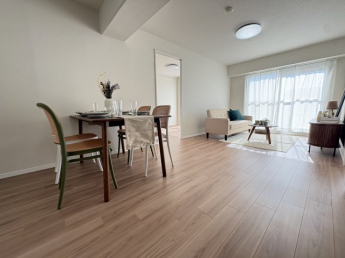 【居間・リビング】