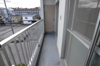 【バルコニー】