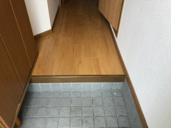 シンプルで使いやすい玄関です