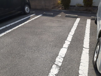 駐車場に車を止められます