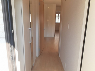 ゆったりとした玄関です