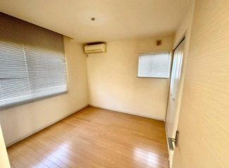 飽きのこないシンプルな内装です♪