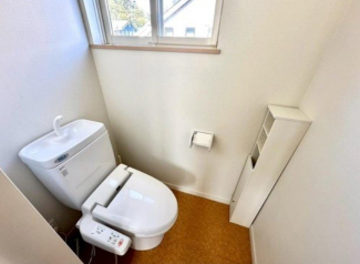 トイレは１・２階両方にあります♪